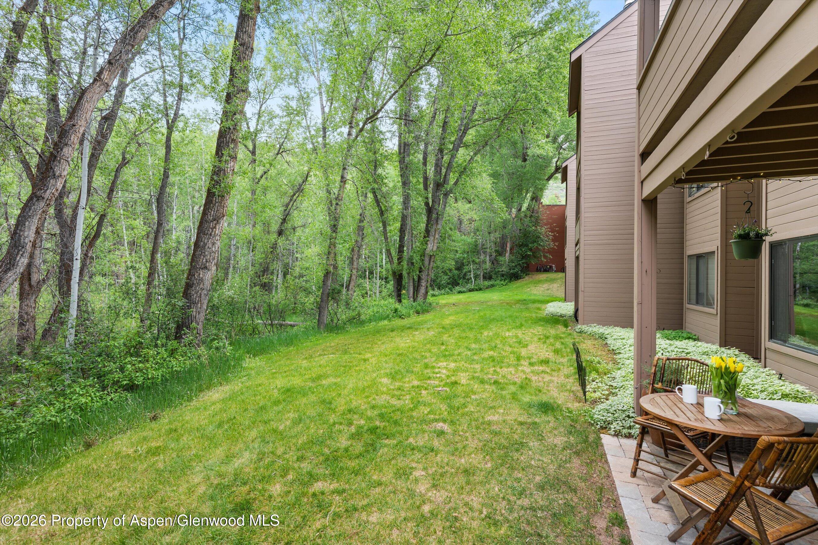 412 Vine Street Property Photo 23