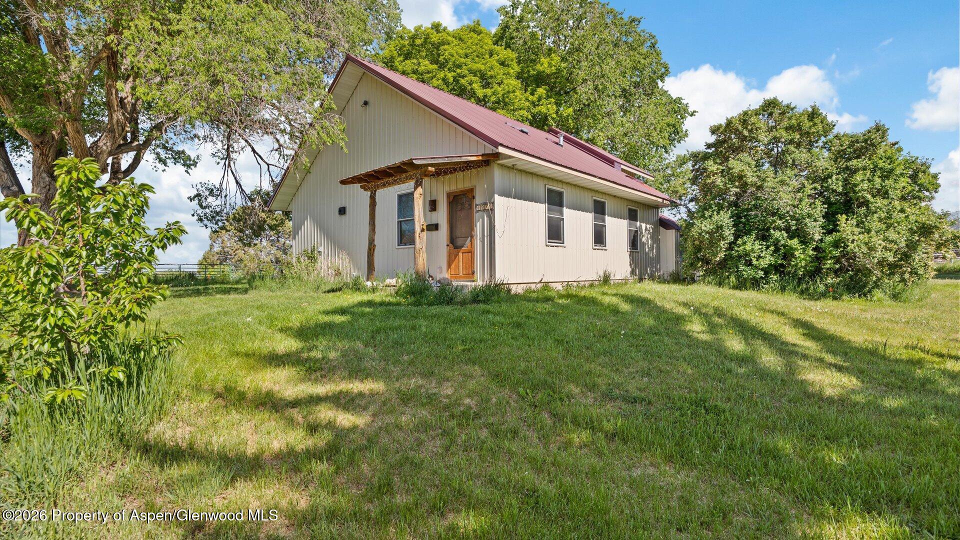 41990 Cottonwood Creek Road Property Photo 25