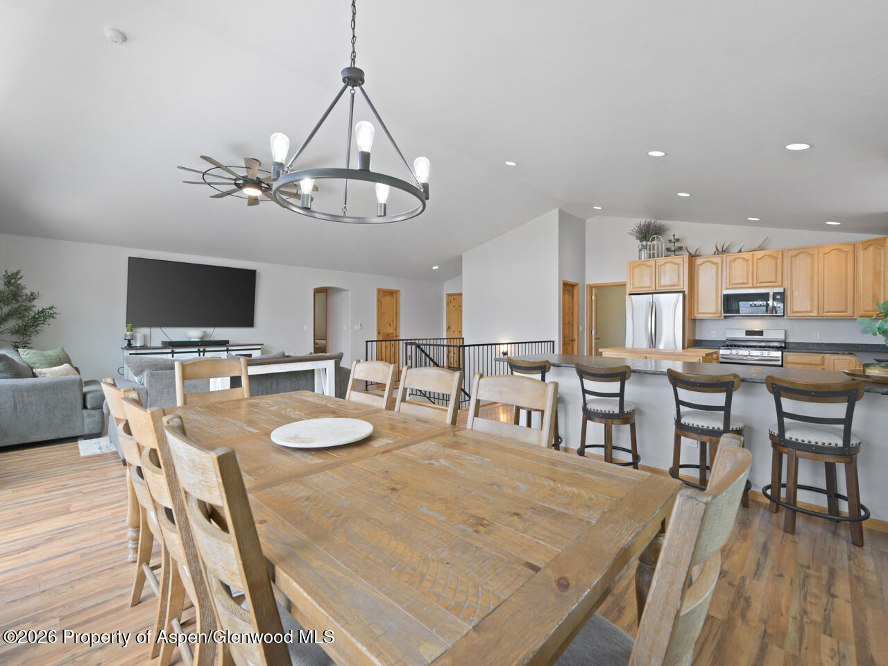 433 Eagles View Court Property Photo 7