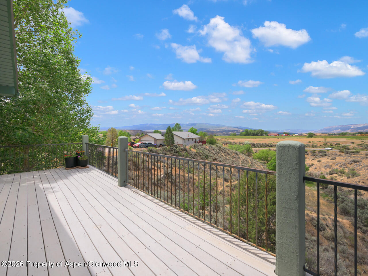 433 Eagles View Court Property Photo 42