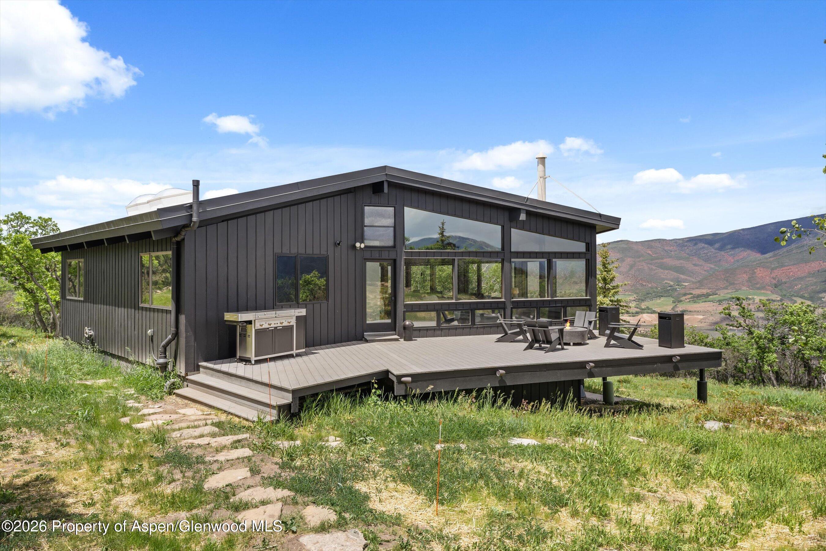2227 Juniper Hill Road Property Photo 1