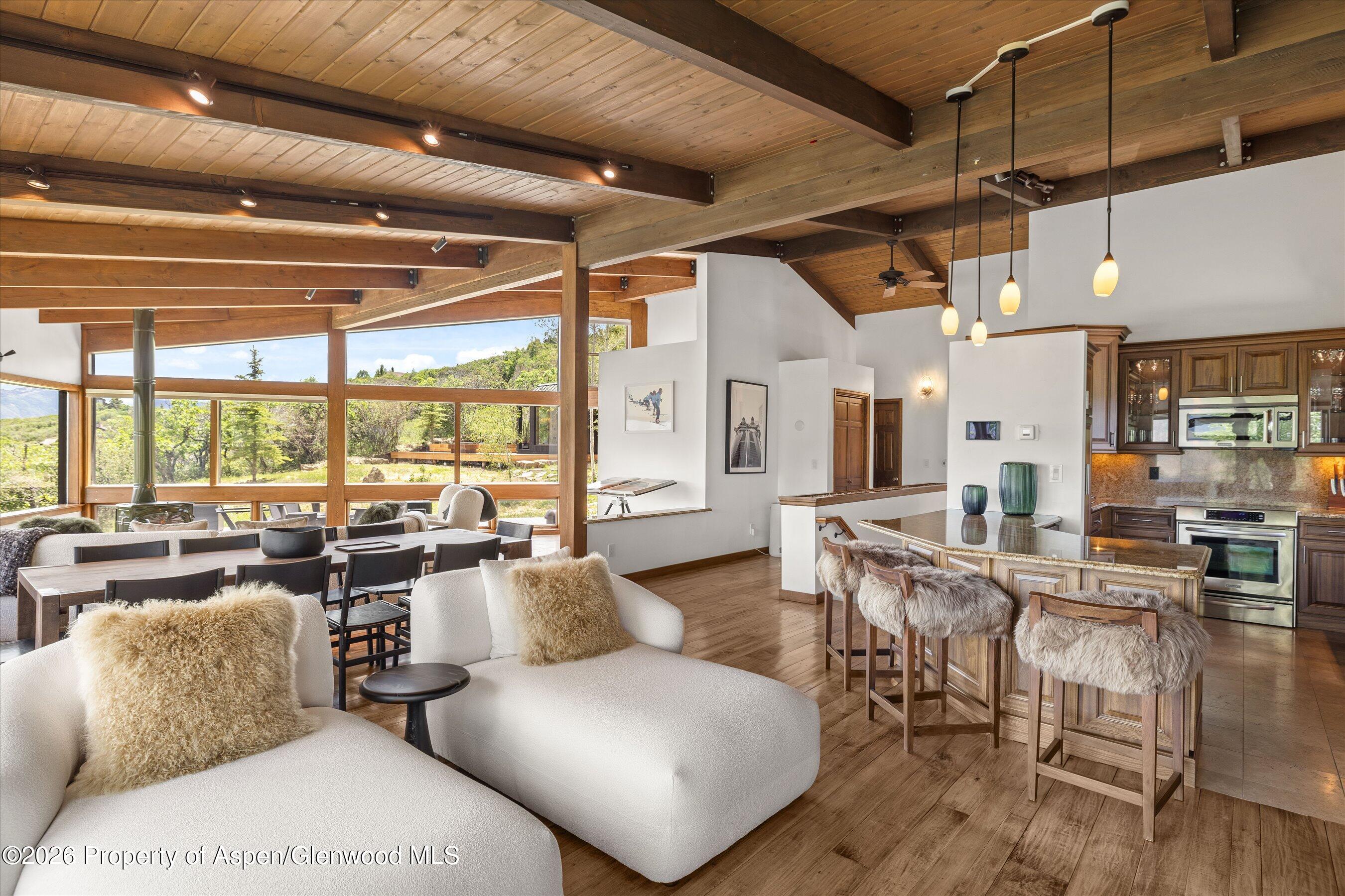 2227 Juniper Hill Road Property Photo 10