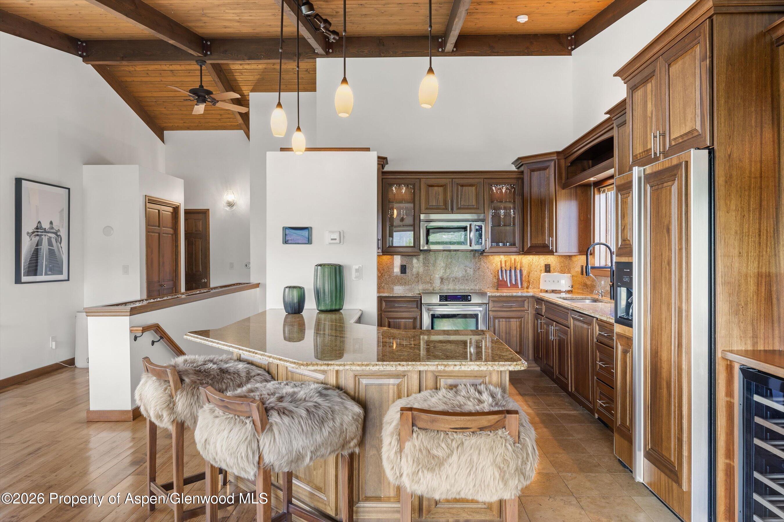 2227 Juniper Hill Road Property Photo 11