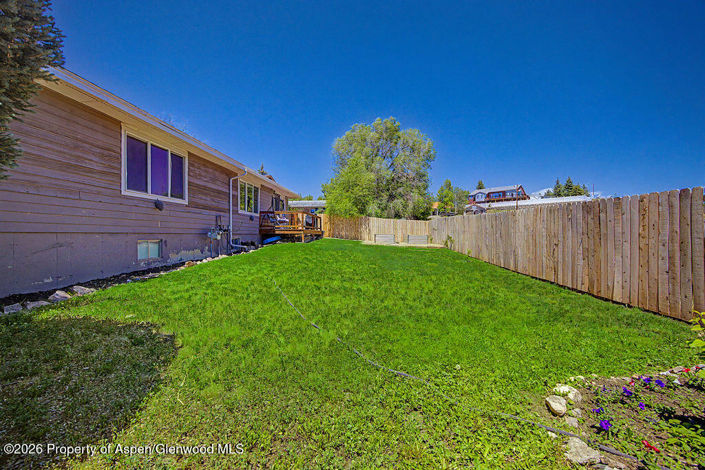 735 Finley Lane Property Photo 6