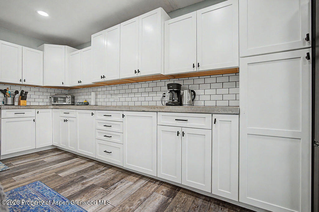 735 Finley Lane Property Photo 11