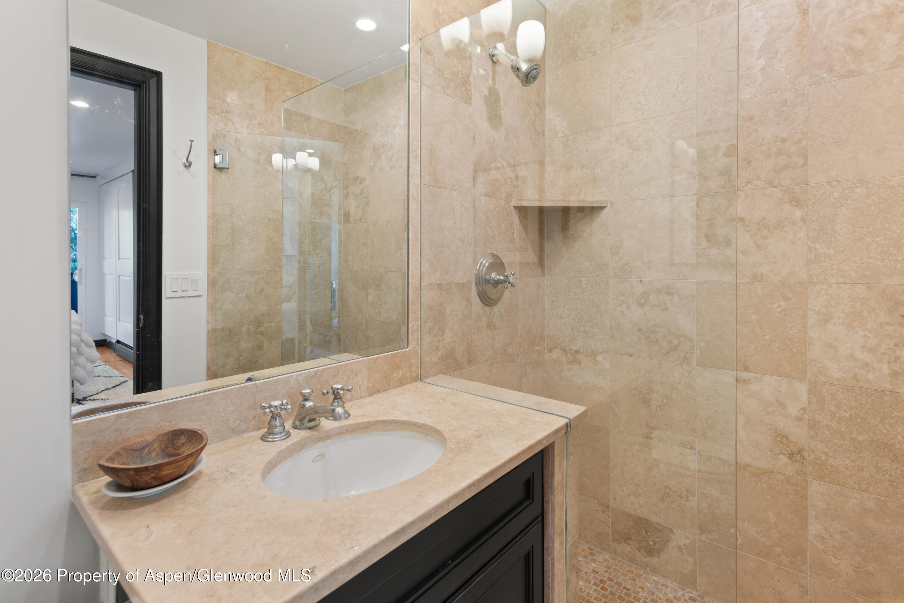 100 E Dean Street Unit 2b Property Photo 9