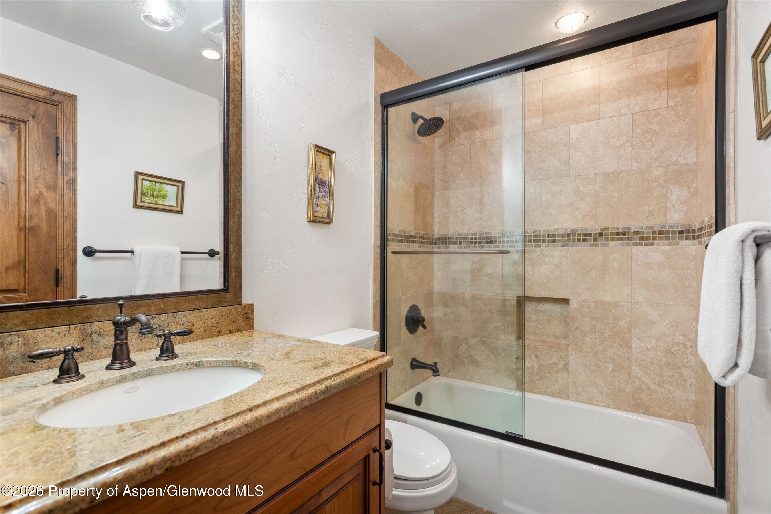 400 Wood Road E-2209 Property Photo 25