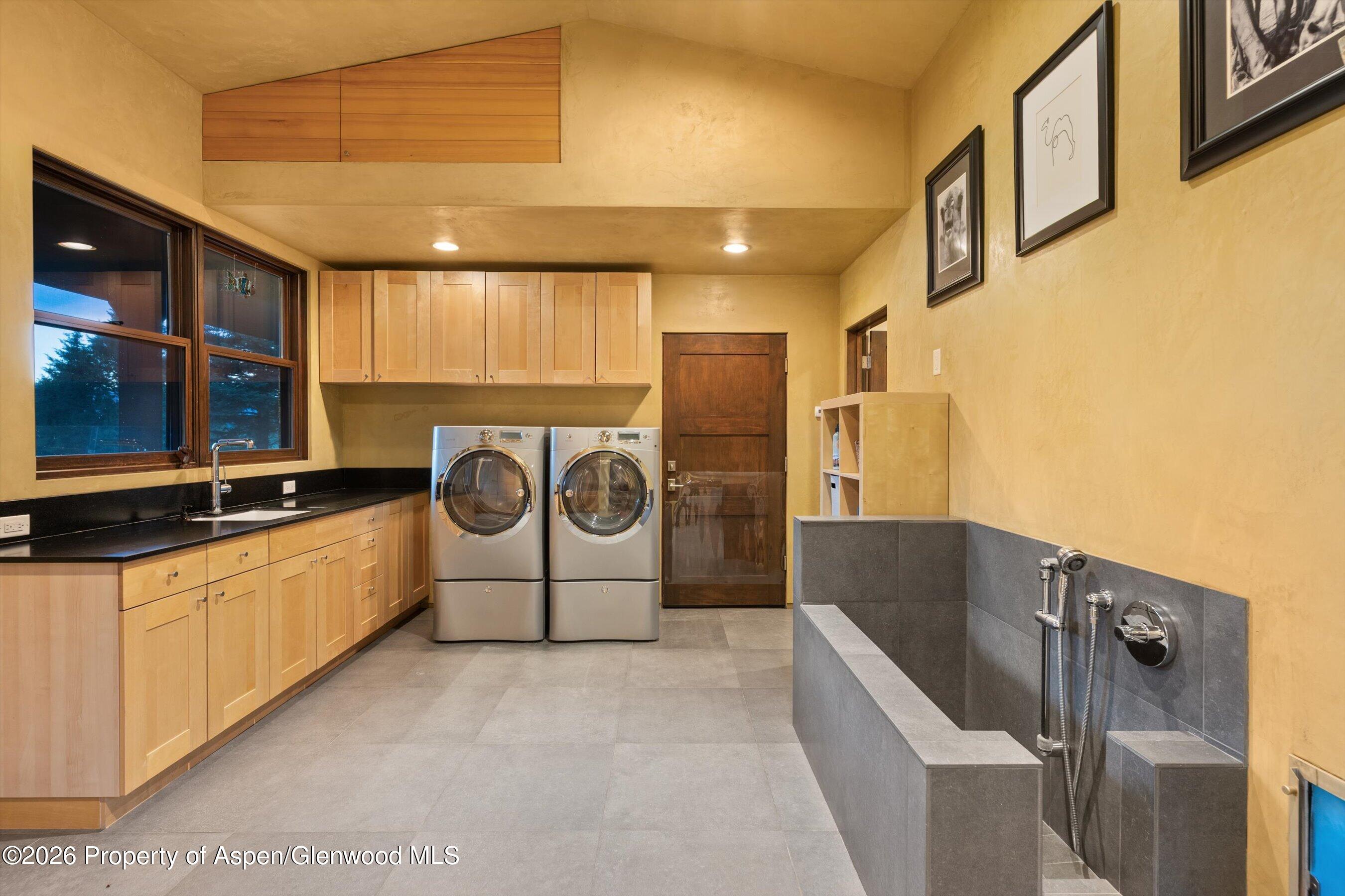 232 Clipper Place Property Photo 36