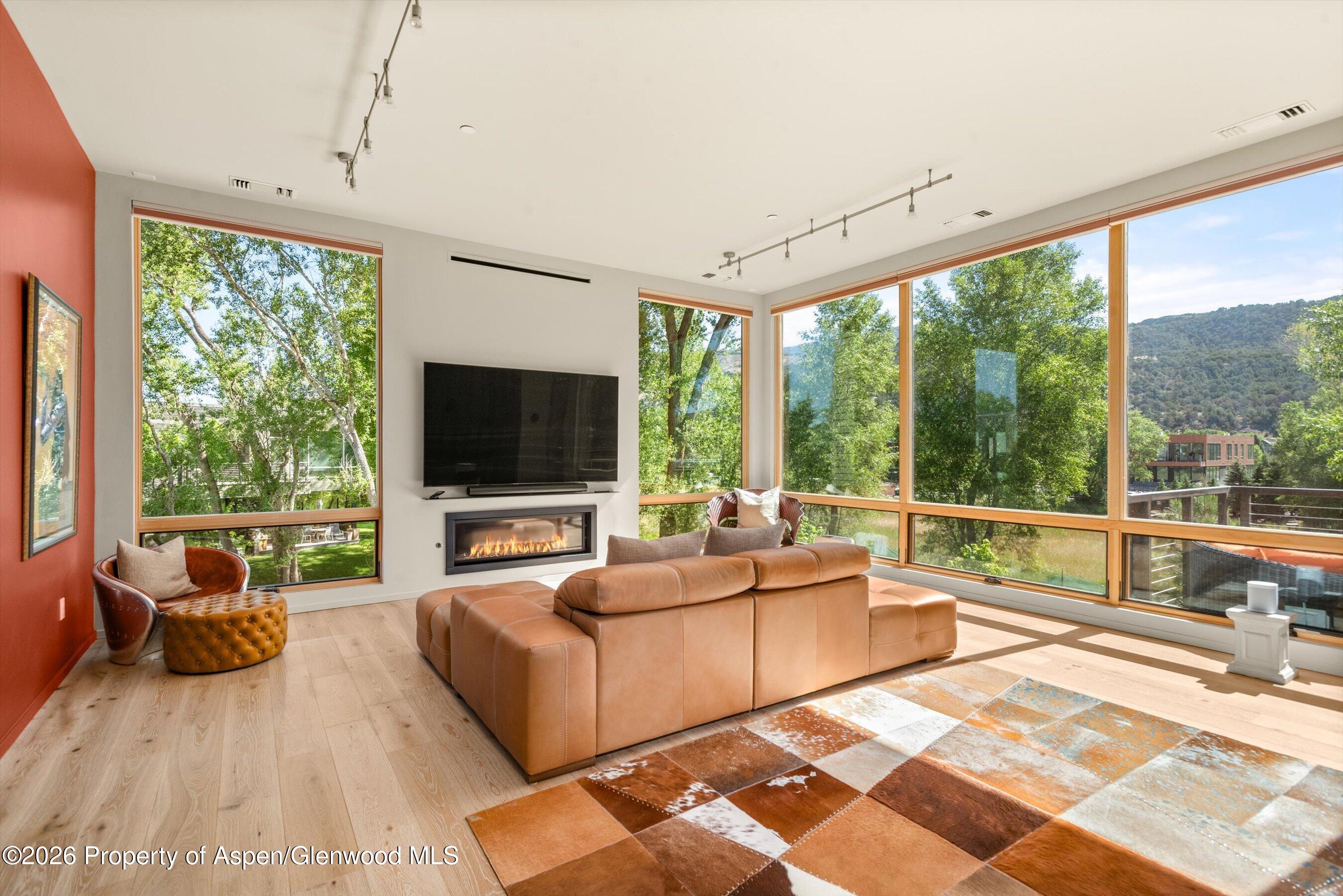 103 Willits Way 201 Property Photo 4