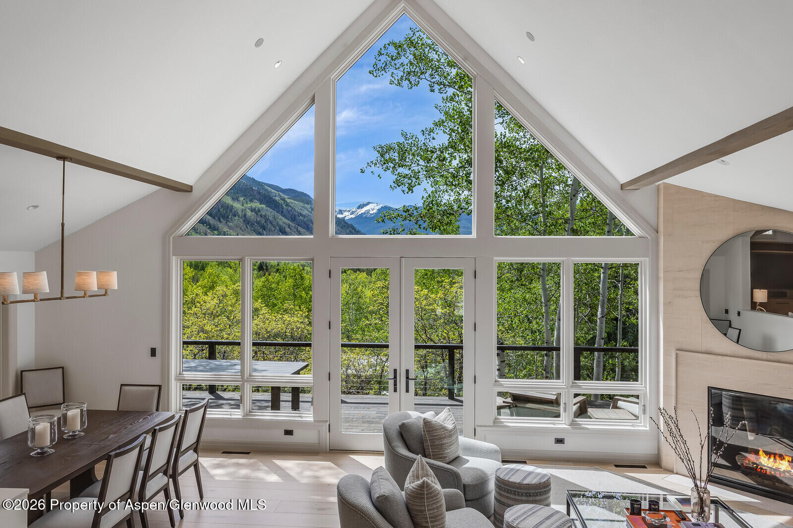 222 Roaring Fork Drive Property Photo 1