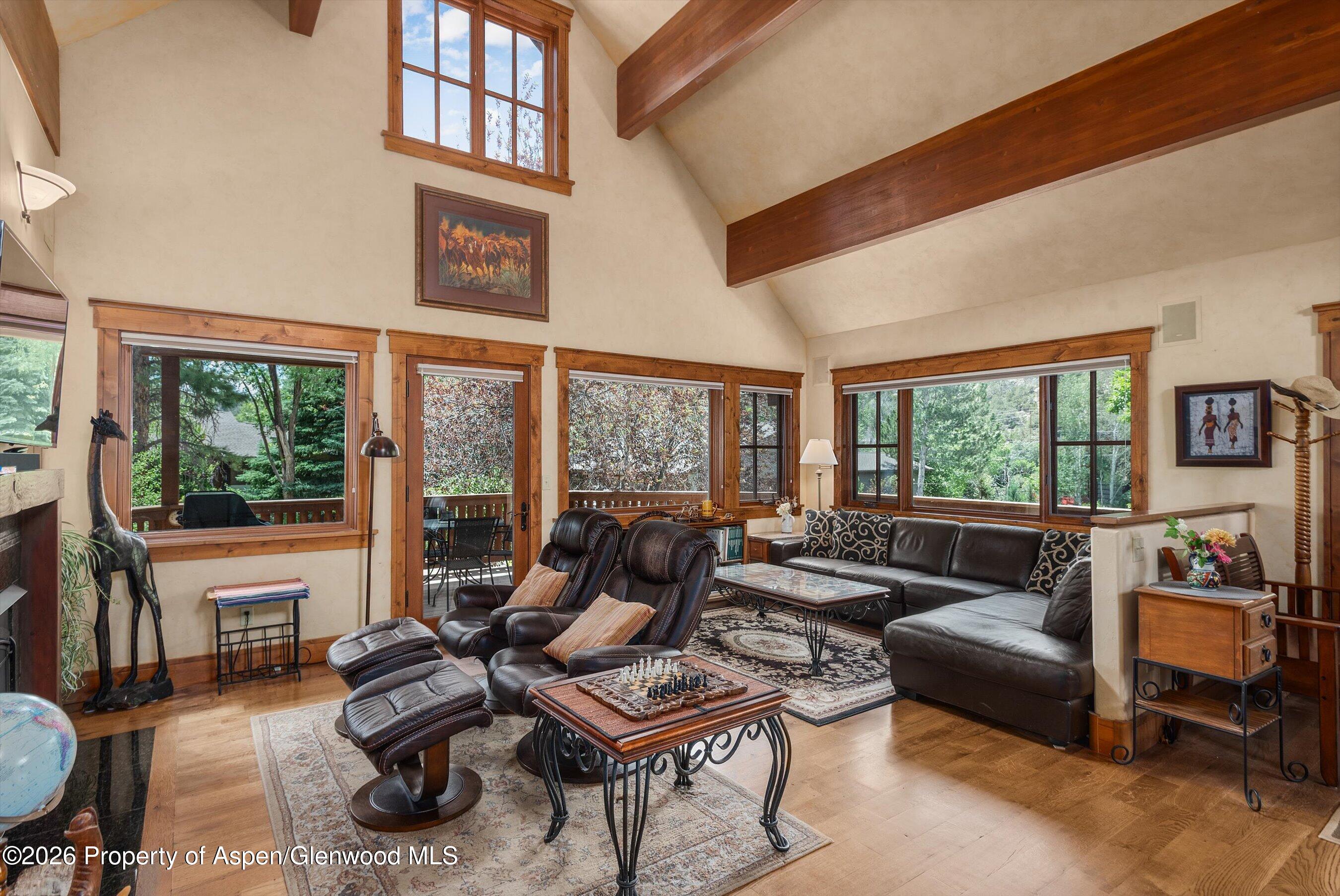 435 Oak Run Road Property Photo 29