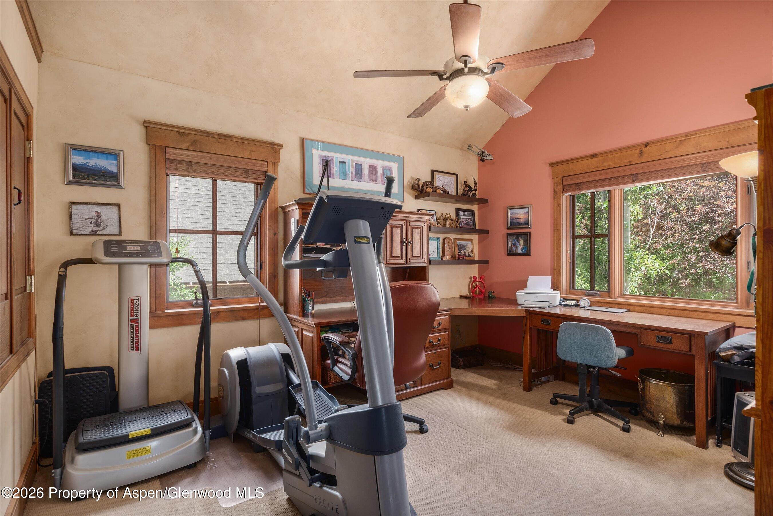 435 Oak Run Road Property Photo 47