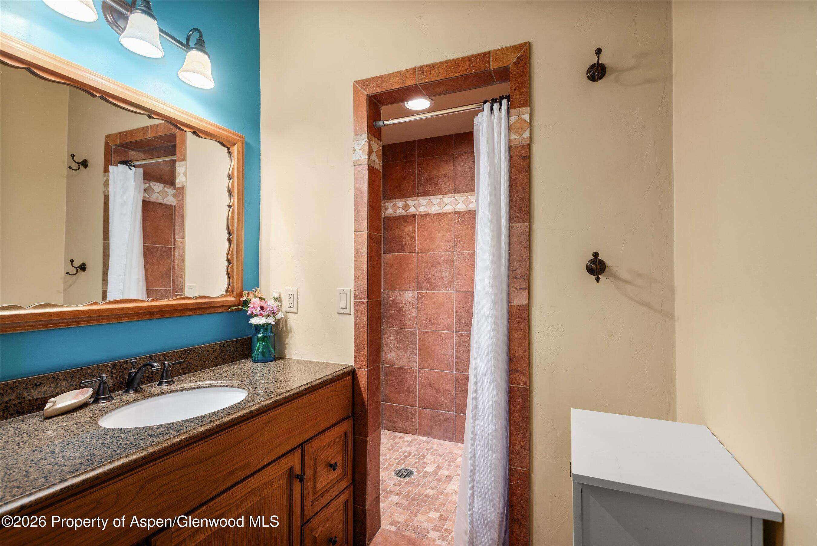 435 Oak Run Road Property Photo 54