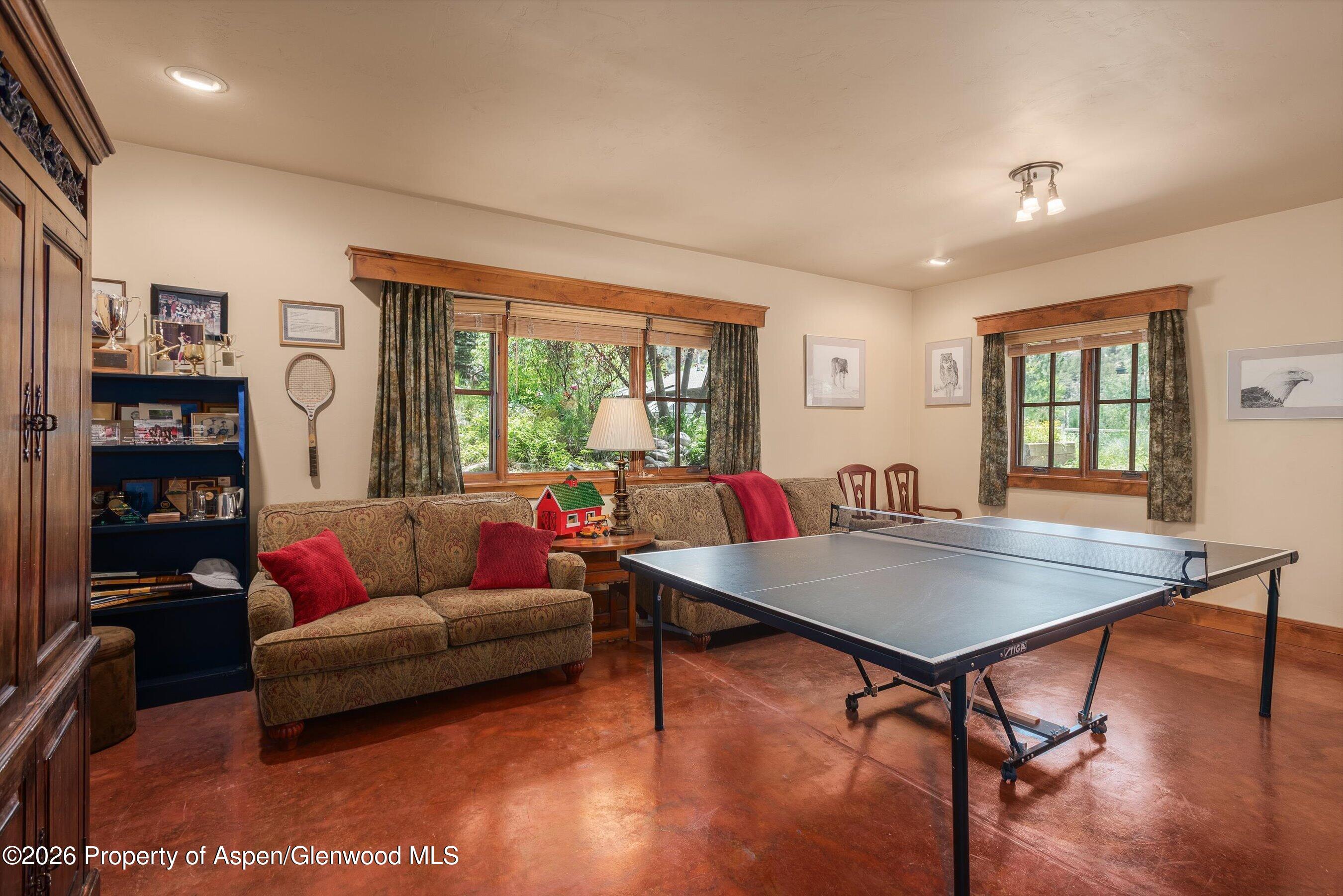 435 Oak Run Road Property Photo 55