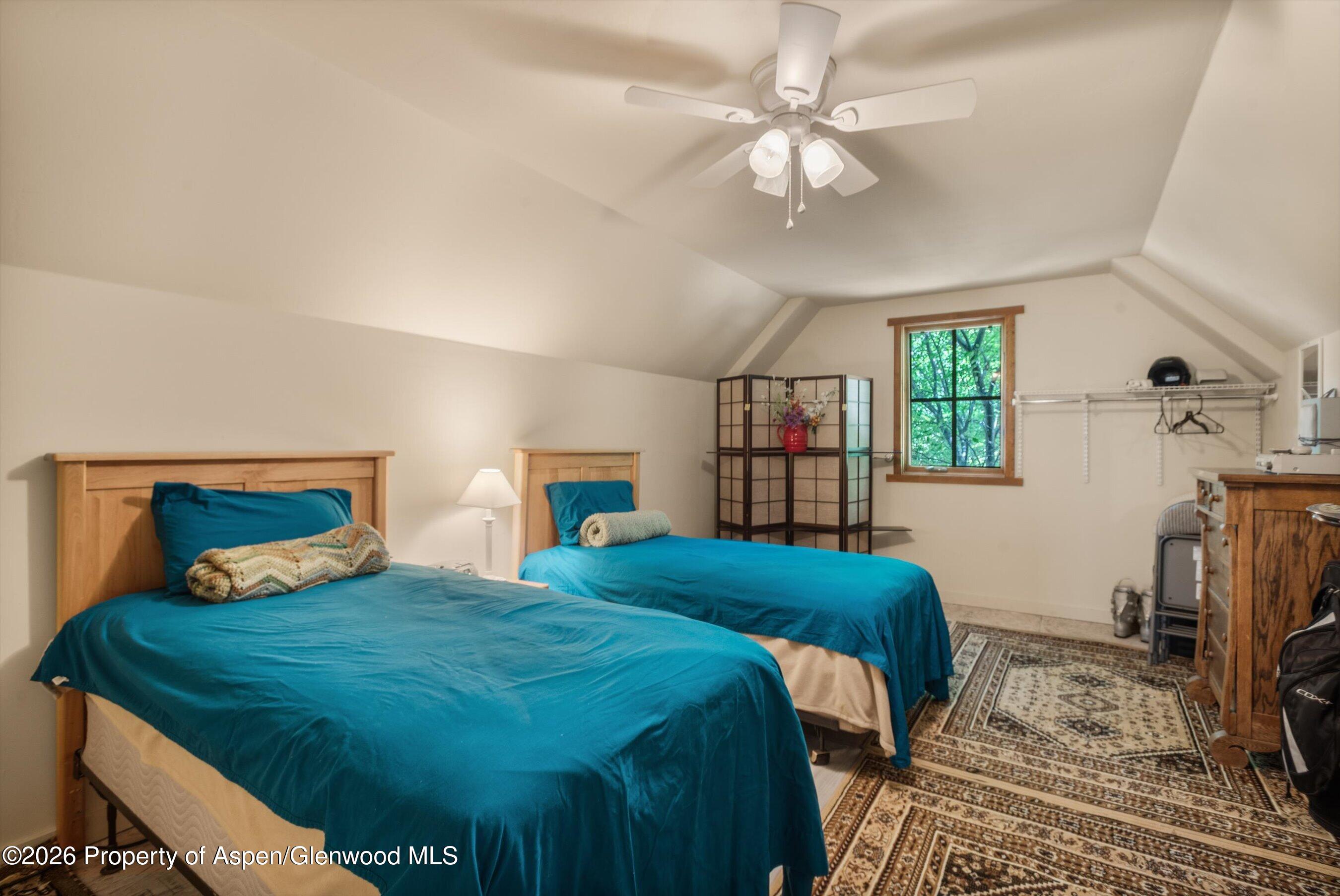435 Oak Run Road Property Photo 64