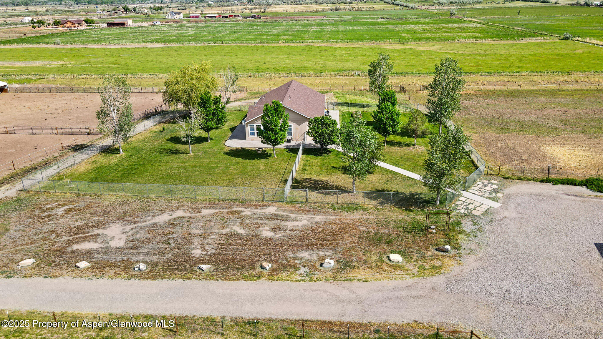 2022 45 Road Property Photo 10