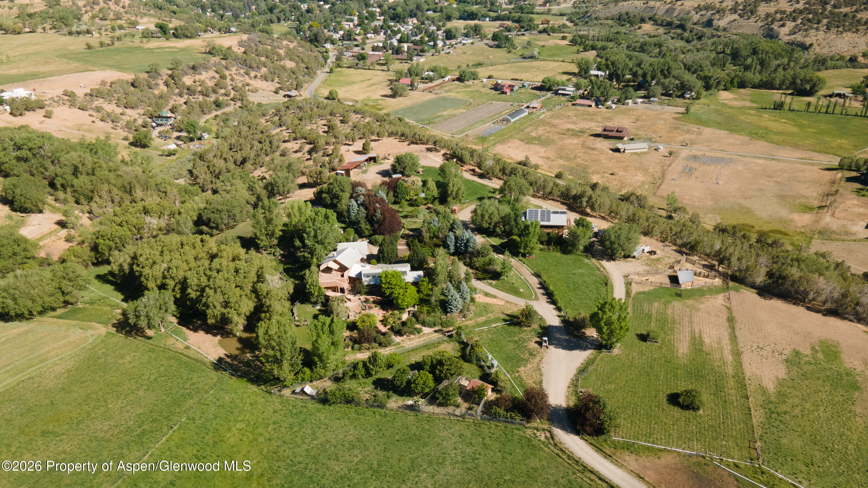 193307 Property Photo 21