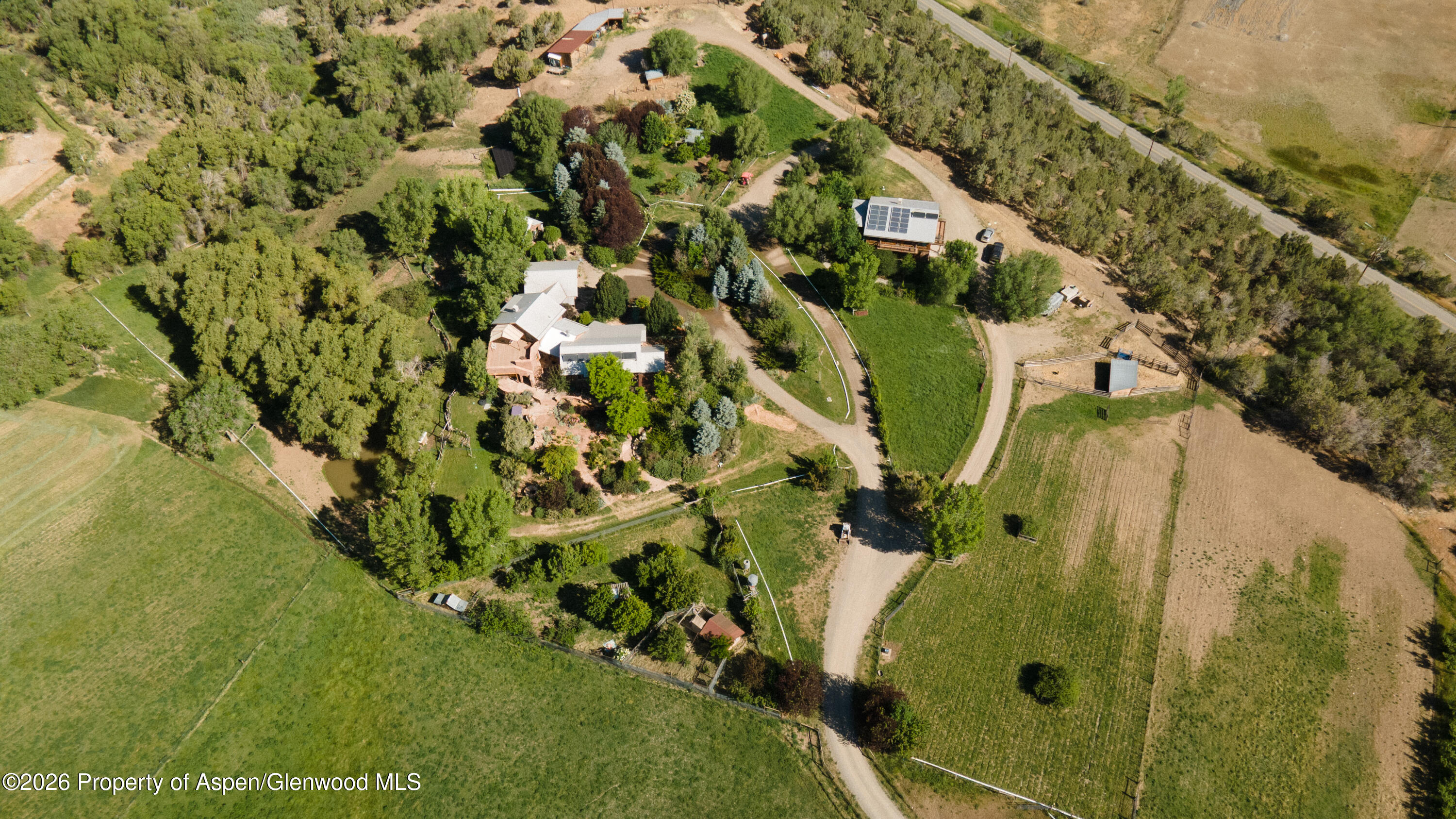 193307 Property Photo 23