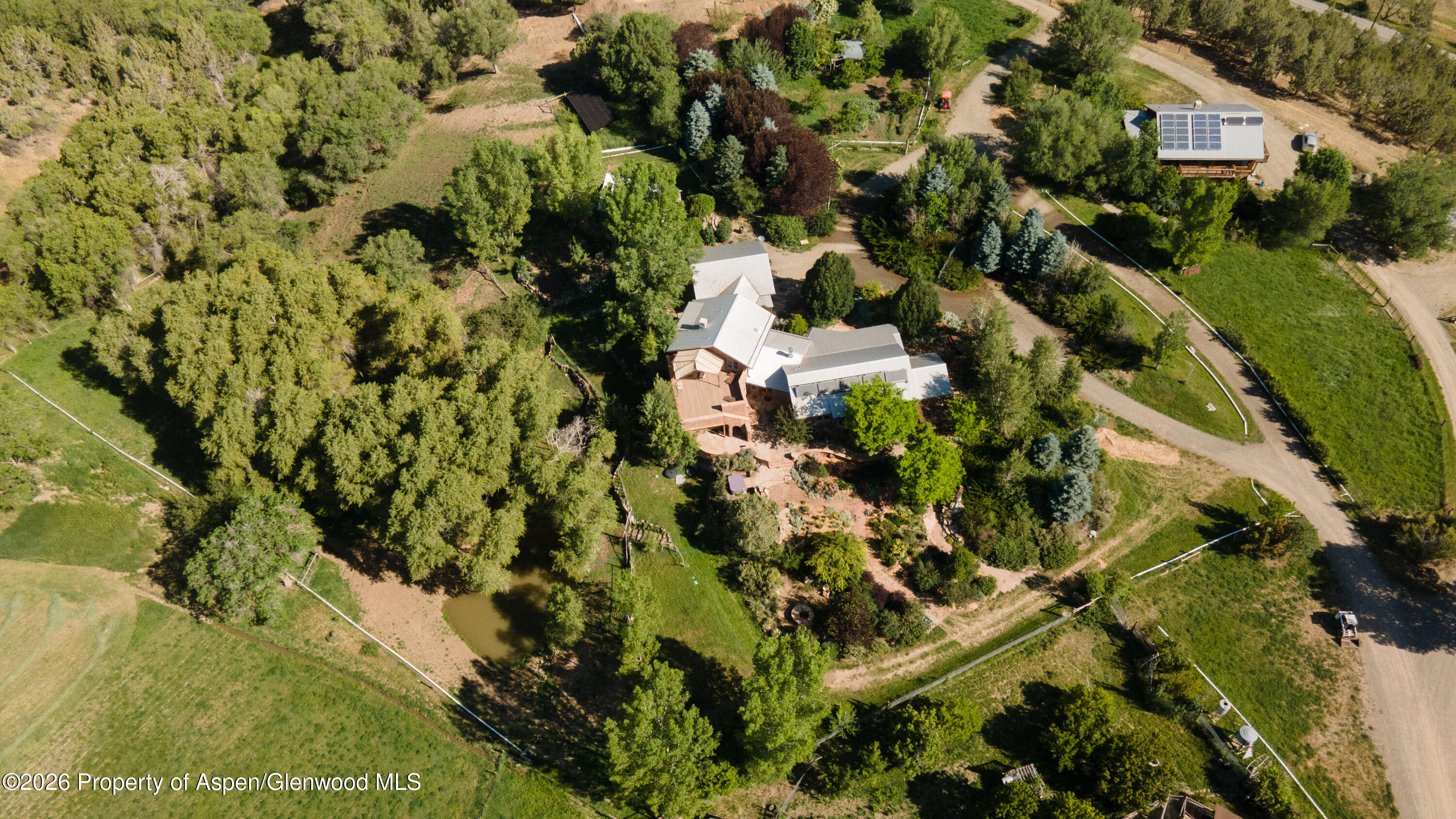 193307 Property Photo 24