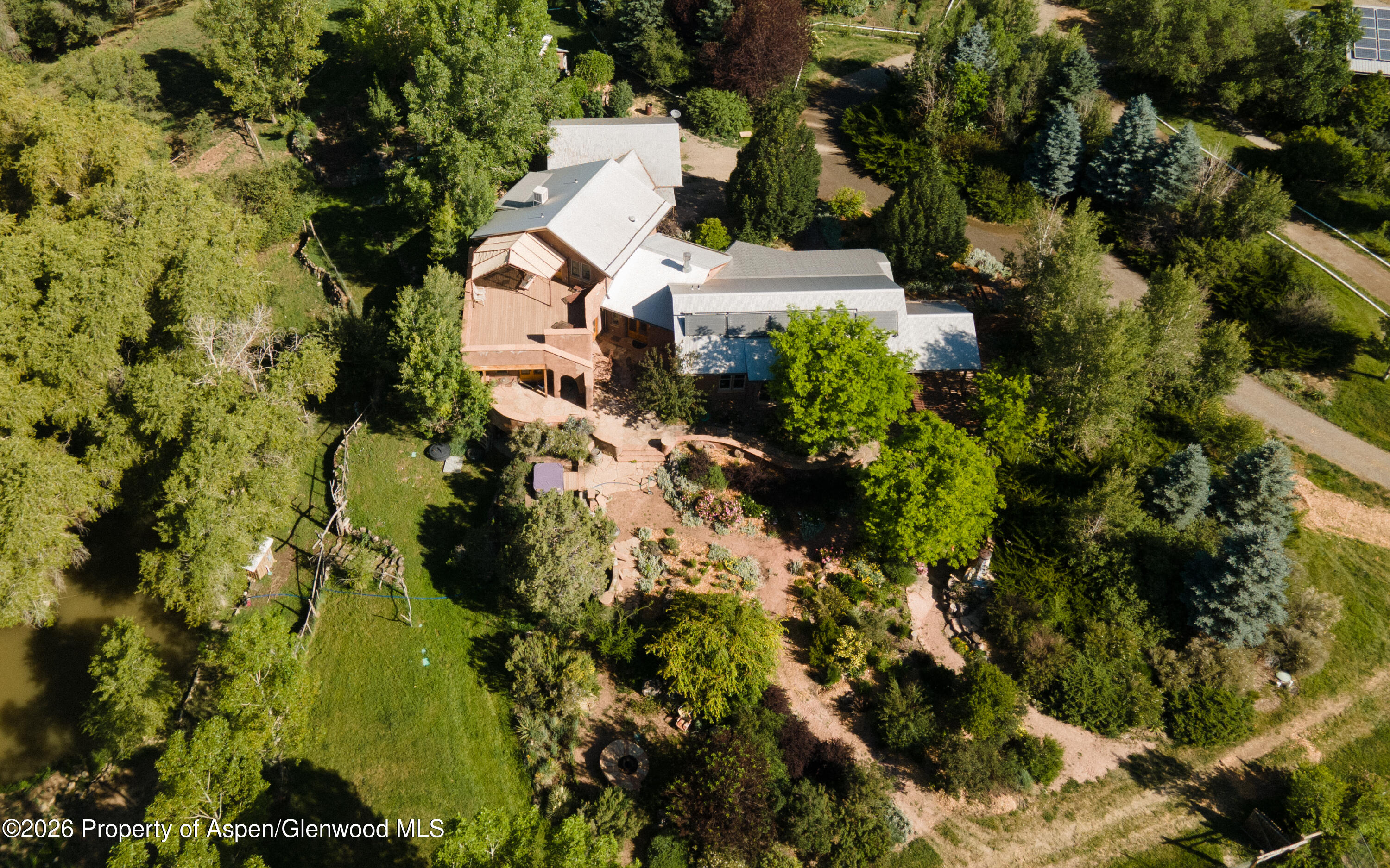 193307 Property Photo 34