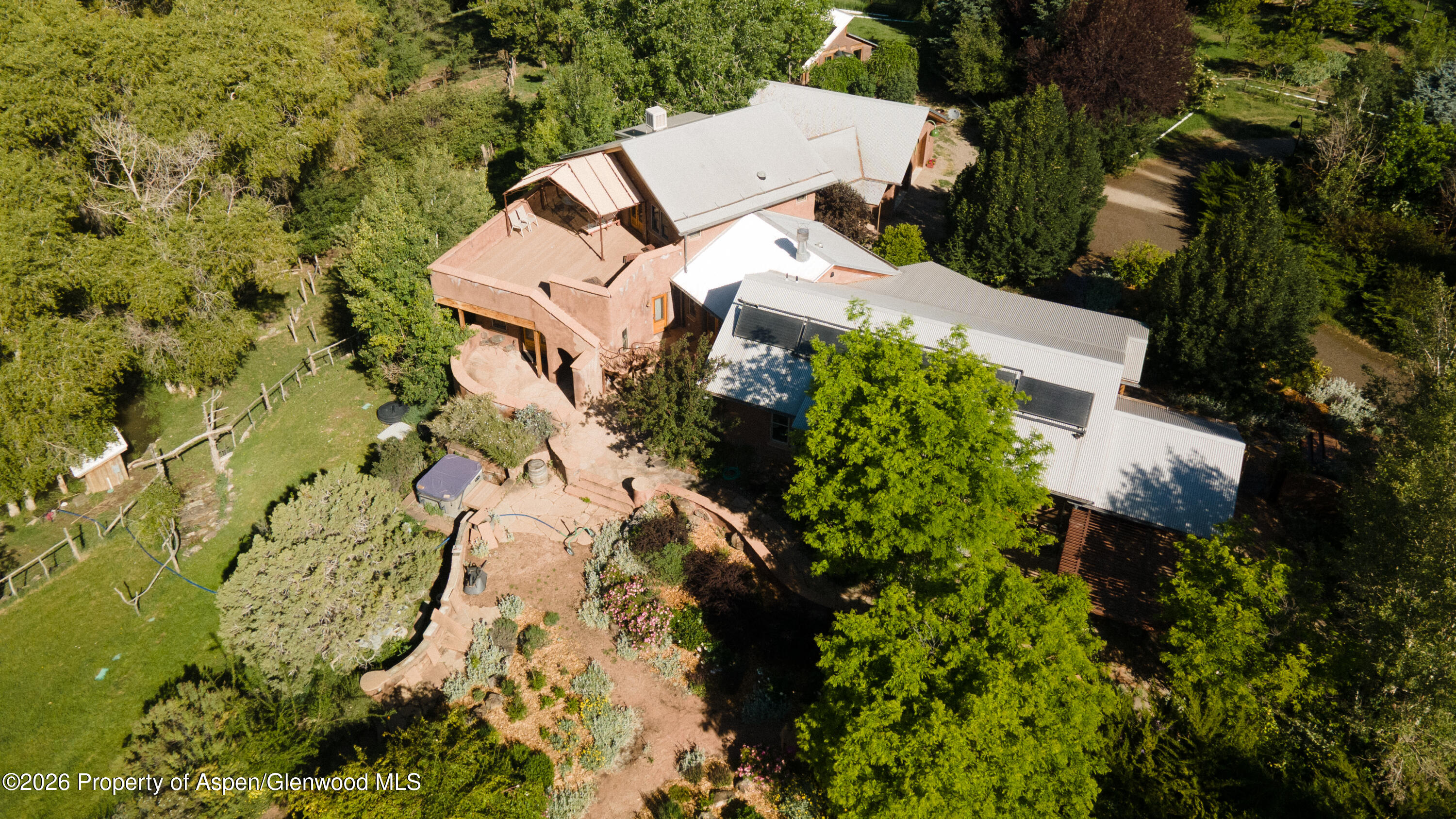 193307 Property Photo 35