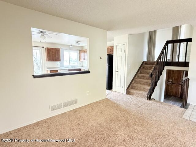 768 Riford Road Property Photo 5
