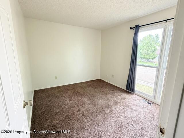 768 Riford Road Property Photo 8