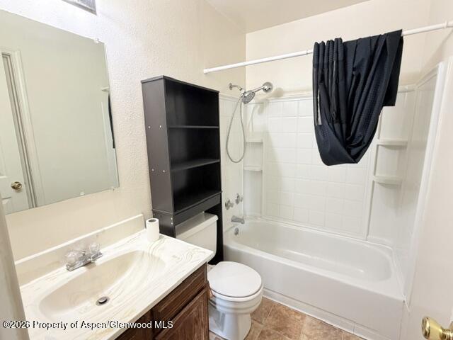 768 Riford Road Property Photo 10