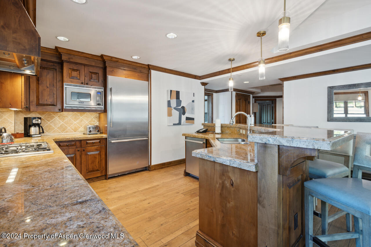 415 E Dean St, Unit 45 Property Photo 4
