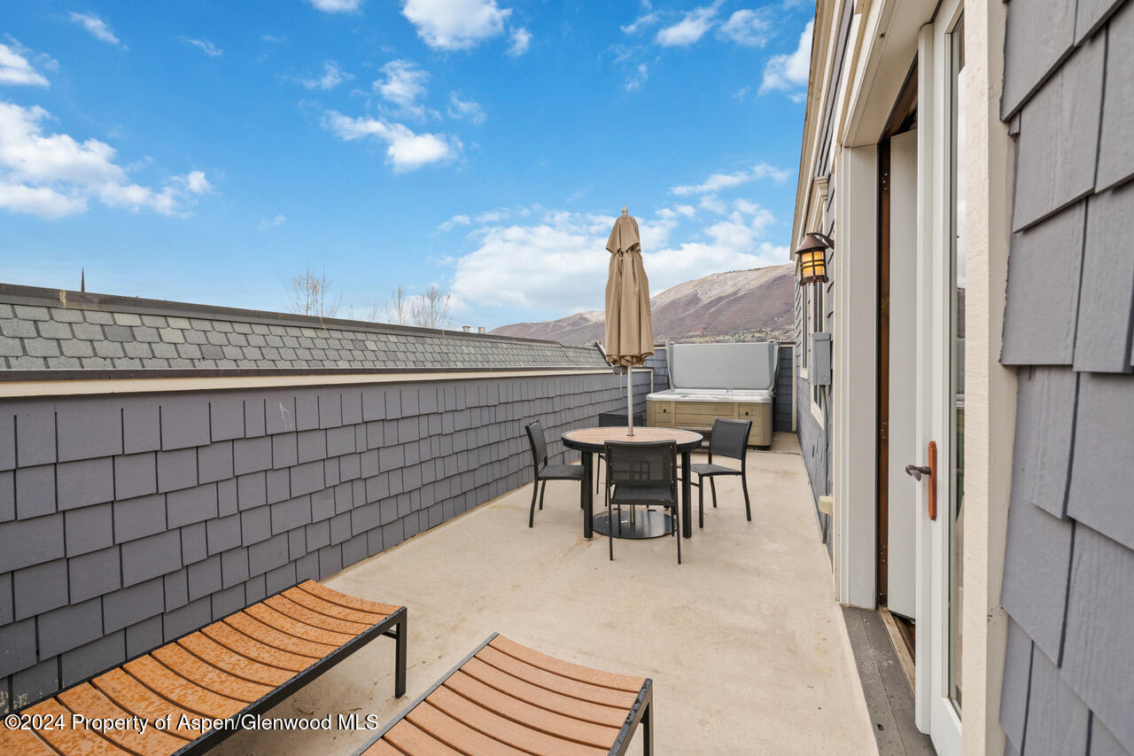 415 E Dean St, Unit 45 Property Photo 10
