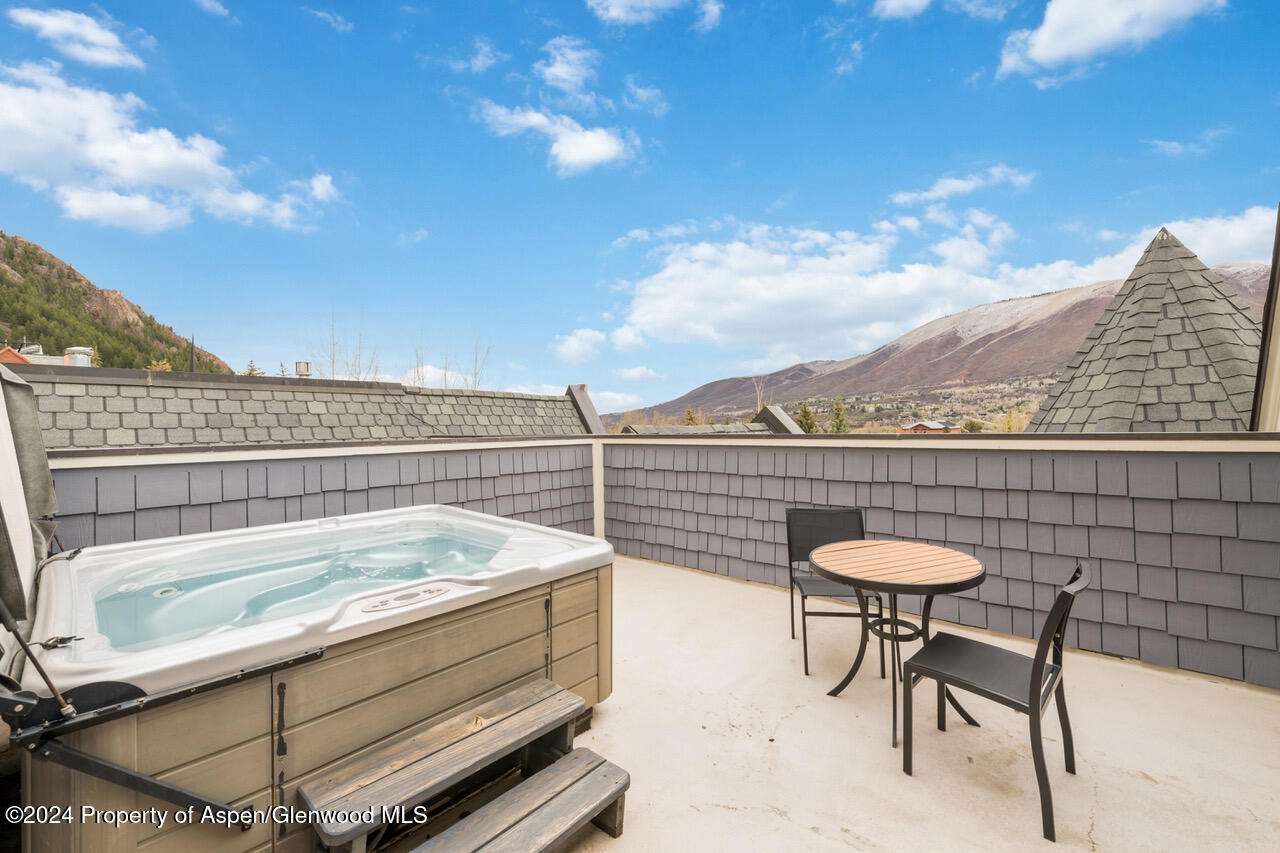 415 E Dean St, Unit 45 Property Photo 14