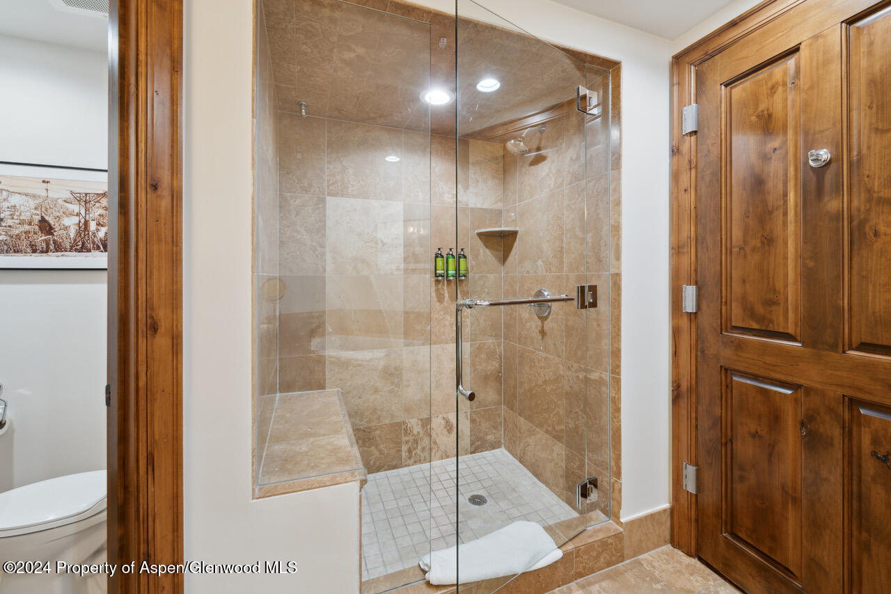 415 E Dean St, Unit 45 Property Photo 33