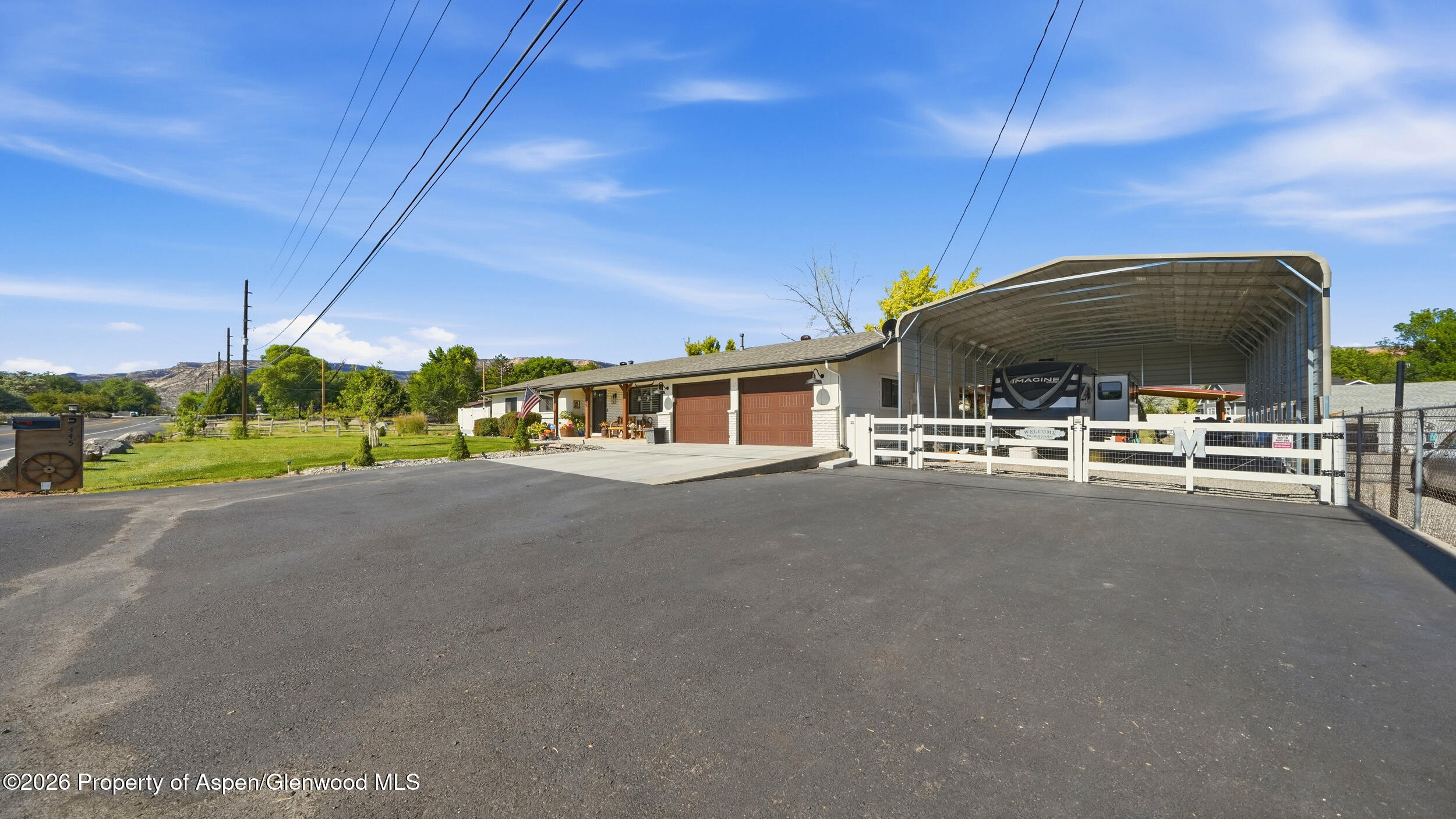 445 South Camp Road Property Photo 4