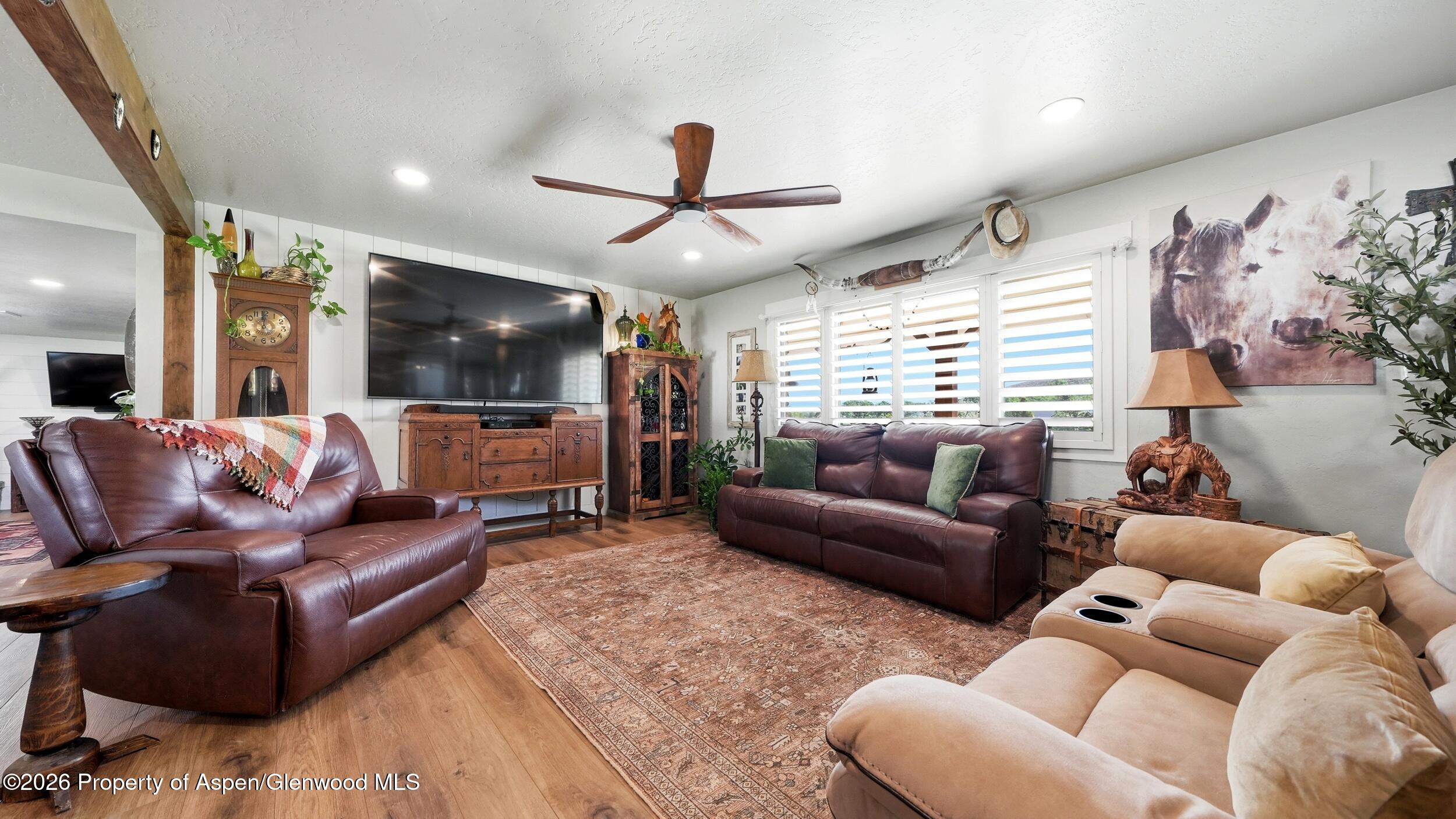 445 South Camp Road Property Photo 7