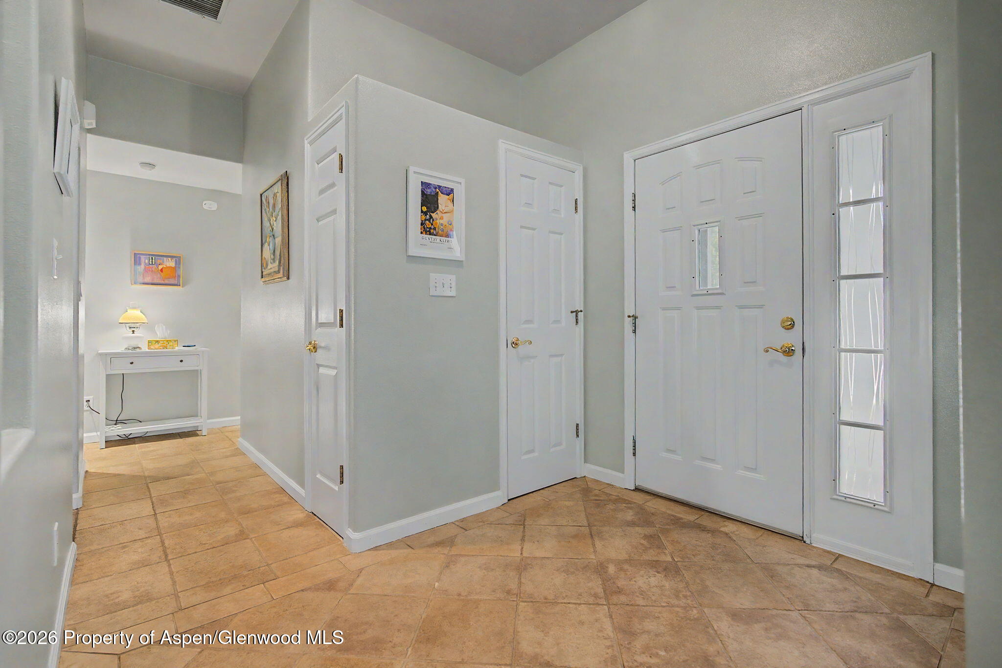12 Cedar Court Property Photo 2