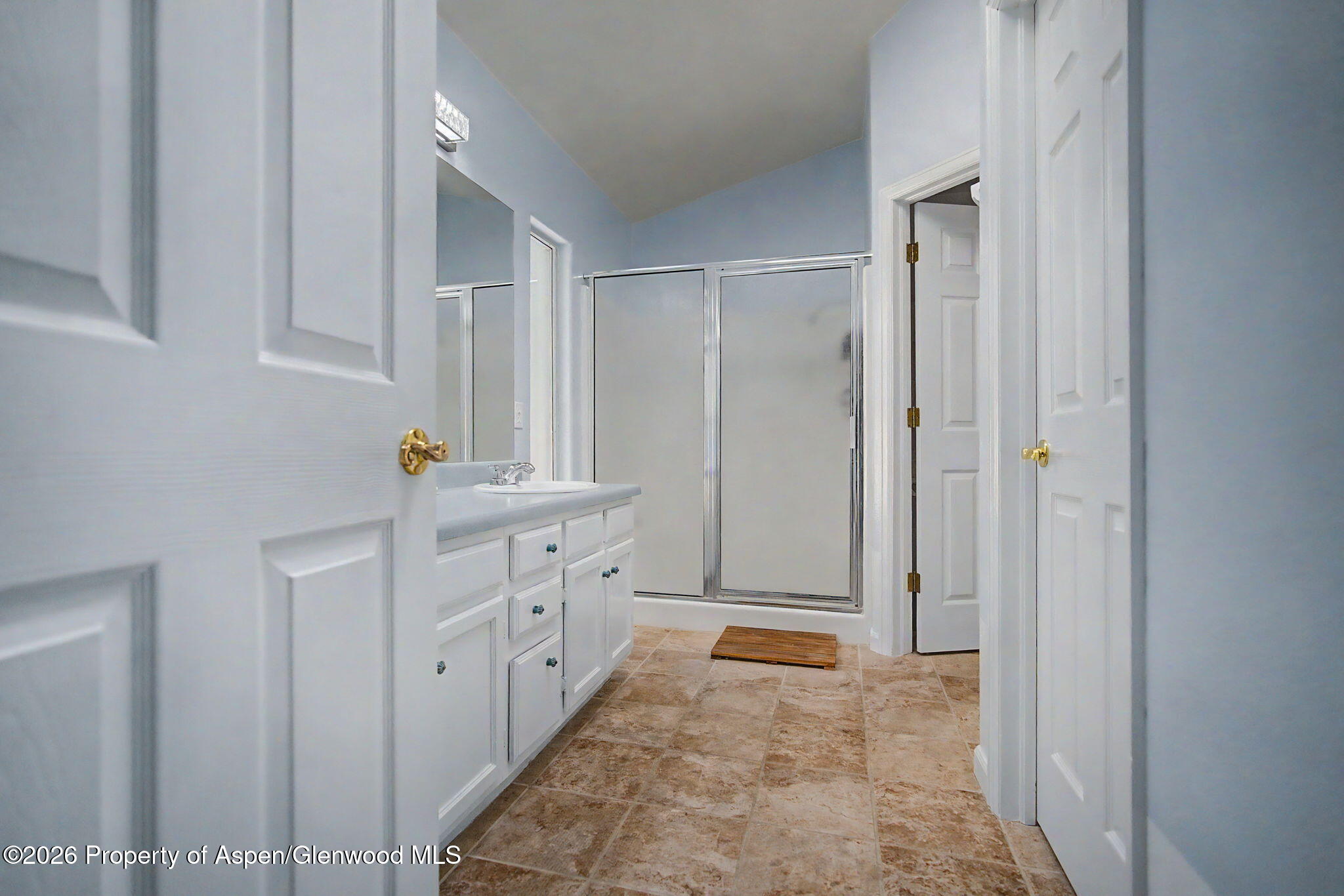 12 Cedar Court Property Photo 16