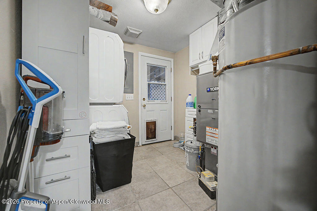 889 Ashley Road Property Photo 22