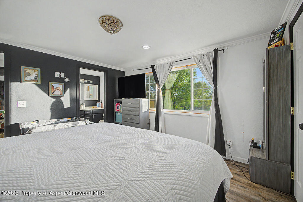 889 Ashley Road Property Photo 24