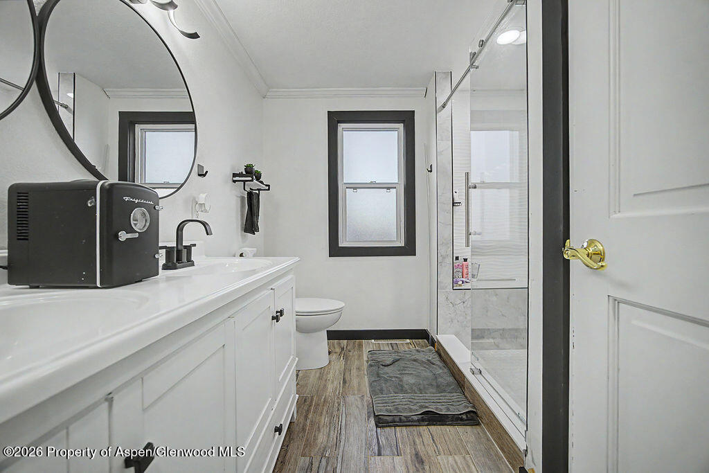 889 Ashley Road Property Photo 30