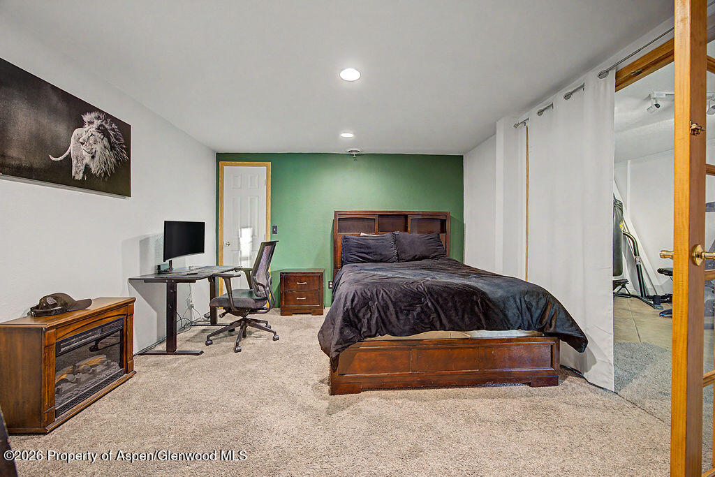 889 Ashley Road Property Photo 37