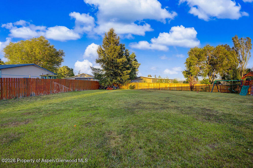 889 Ashley Road Property Photo 52