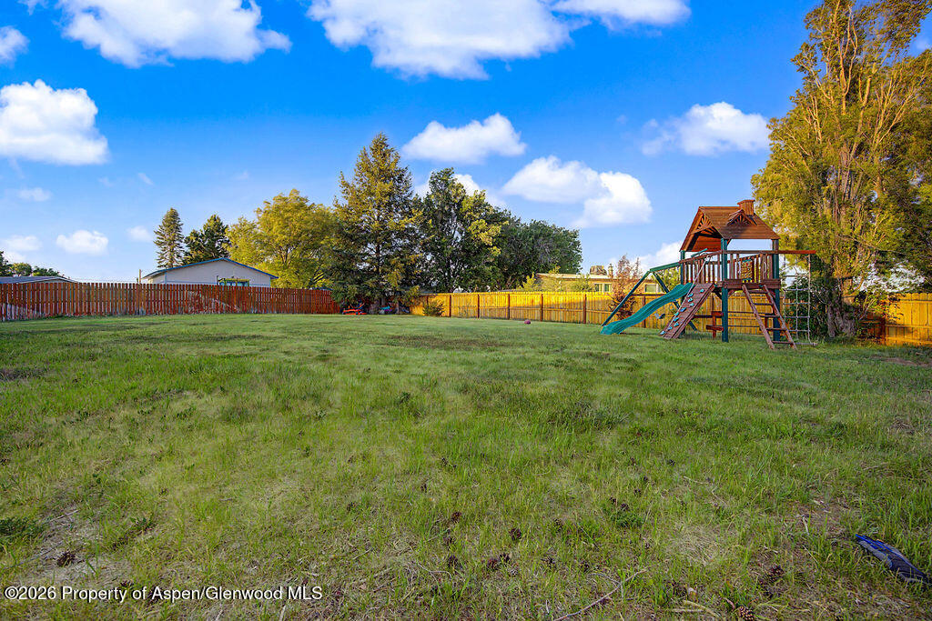 889 Ashley Road Property Photo 57