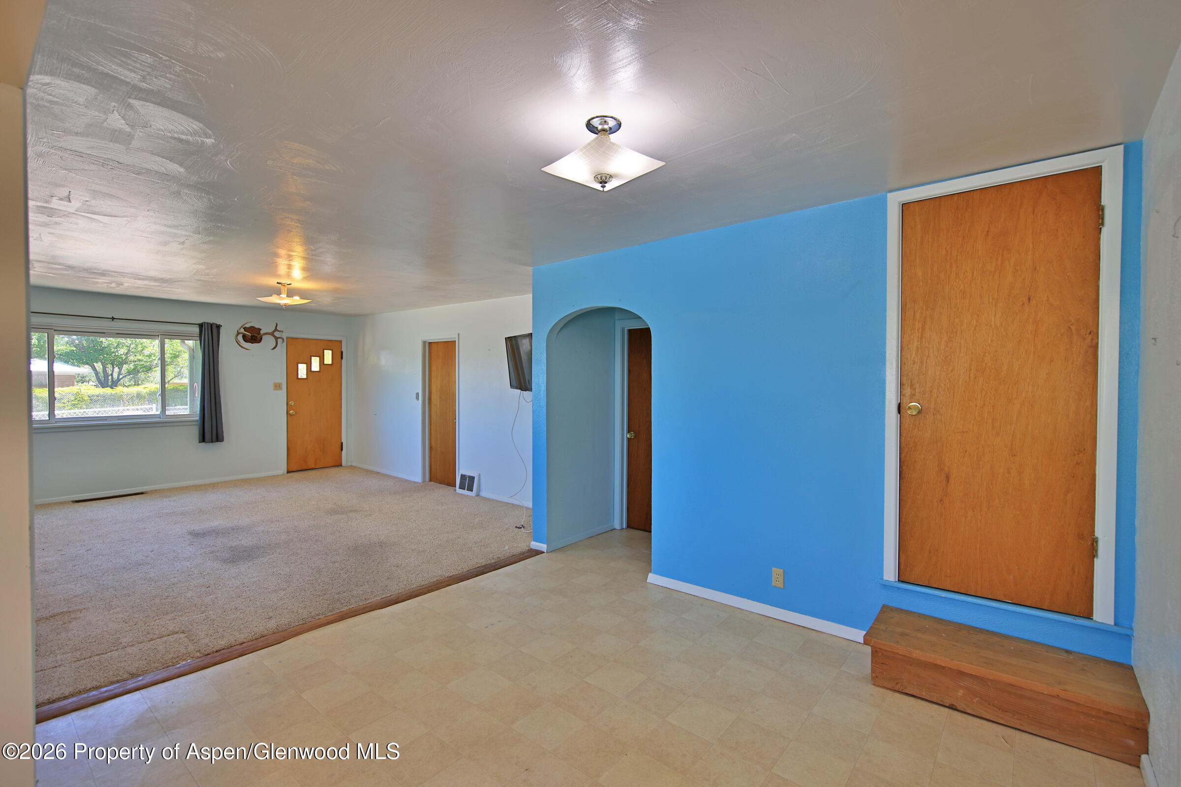 10945 Highway 65 Property Photo 5