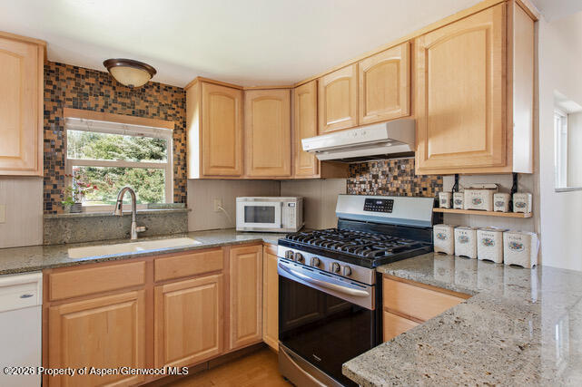 43 Bear Claw Property Photo 13