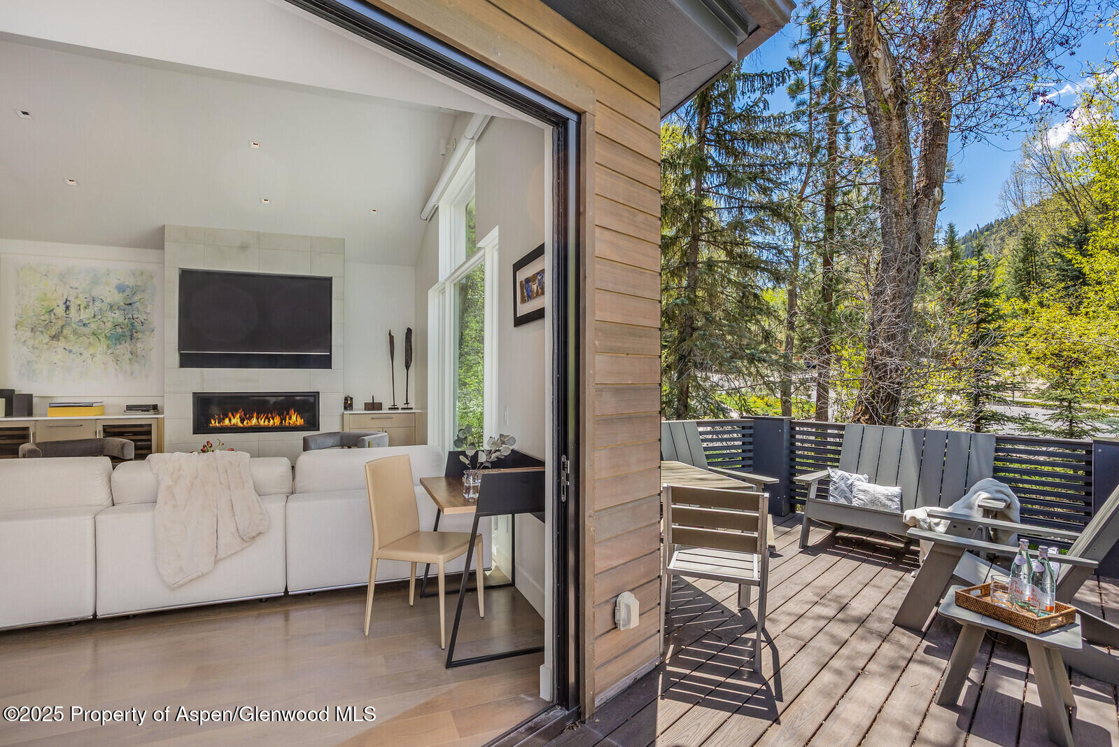 100 Park Avenue Property Photo 13