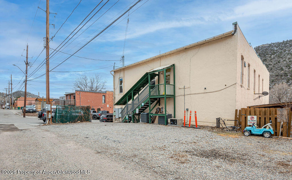 502 W Main Street Property Photo 40