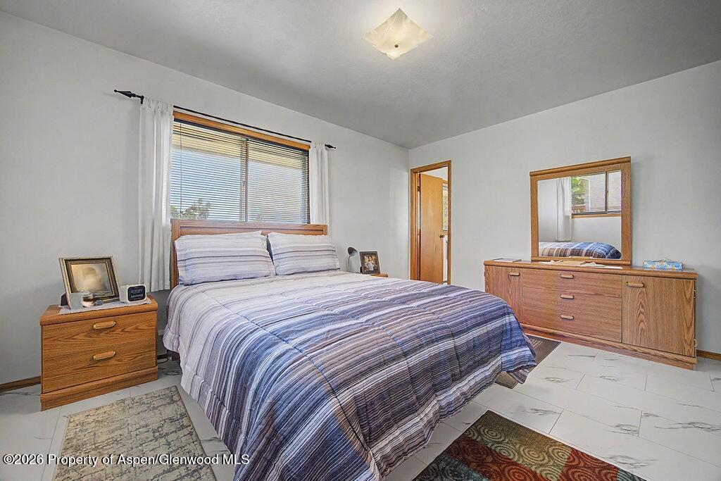 982 Alta Vista Drive Property Photo 15