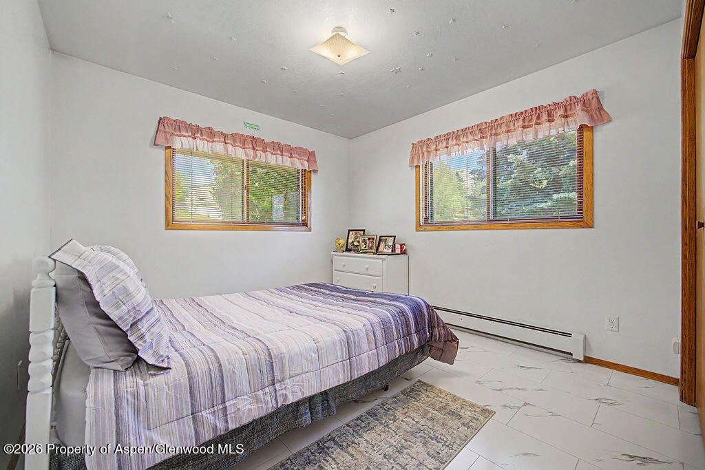 982 Alta Vista Drive Property Photo 18