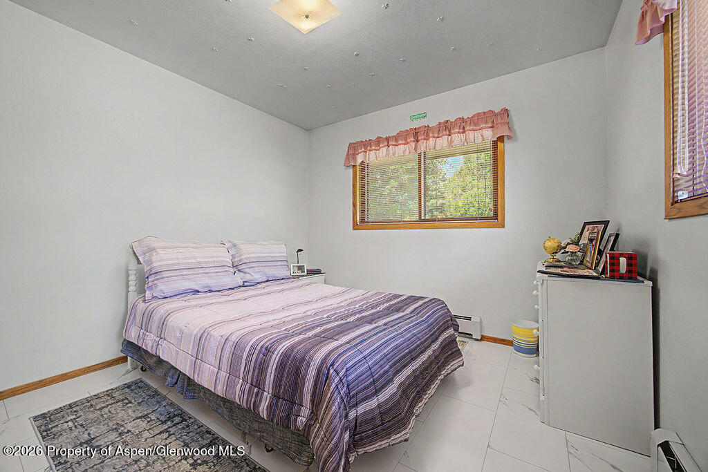 982 Alta Vista Drive Property Photo 19