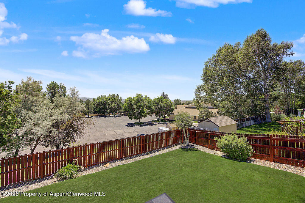 982 Alta Vista Drive Property Photo 26